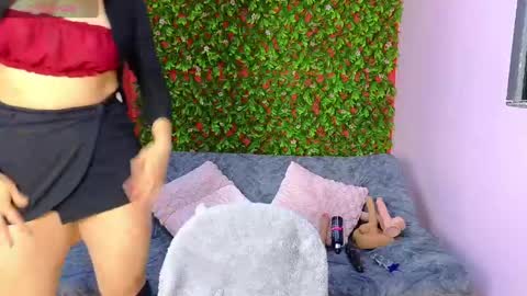 Snapshot of malen_fitnessmilf chatting on 04/15/26, 12:01 malen_fitnessmilf online show from 04/15/26, 12:01