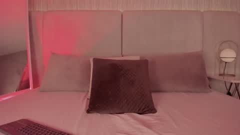 Malena Angel online show from 11/27/25, 09:28