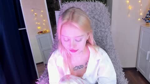 Malena online show from 12/28/24, 10:25