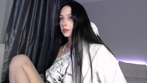 piu online show from 01/08/26, 03:36