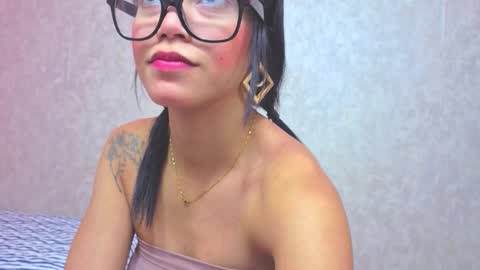 Snapshot of malia_foox chatting on 11/30/25, 06:23 Malia foox online show from 11/30/25, 06:23