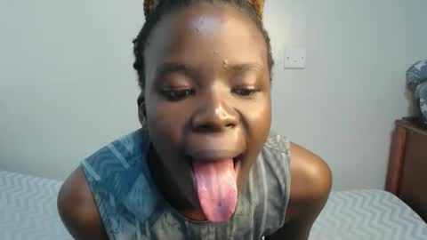 lati online show from 11/26/25, 12:39