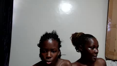 Snapshot of malia_latifa chatting on 03/26/26, 01:49 lati online show from 03/26/26, 01:49