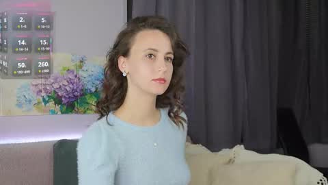 Snapshot of maliceeee chatting on 10/23/25, 10:19 Arya online show from 10/23/25, 10:19