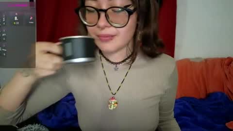 Snapshot of malicia_witch_ chatting on 06/03/26, 04:48 Mar Alicia Rosie v A L I C I A W I T C - Meg Cherie online show from 06/03/26, 04:48