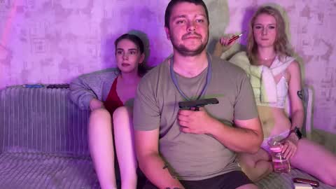 Snapshot of maliinka chatting on 09/19/25, 07:47 Malinka online show from 09/19/25, 07:47