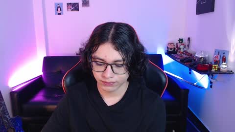 Malik  online show from 12/25/24, 04:11