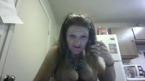 malinda702 online show from 12/29/24, 08:22