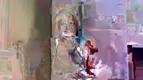 Snapshot of malinda702 chatting on 04/22/26, 08:28 malinda702 online show from 04/22/26, 08:28