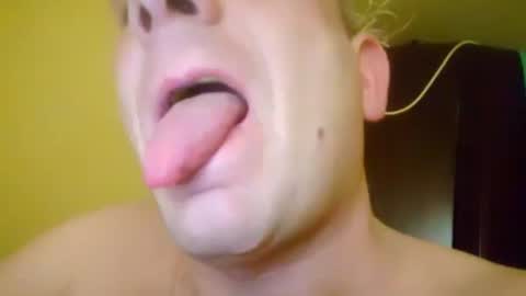 malinowy85 online show from 02/25/25, 07:42