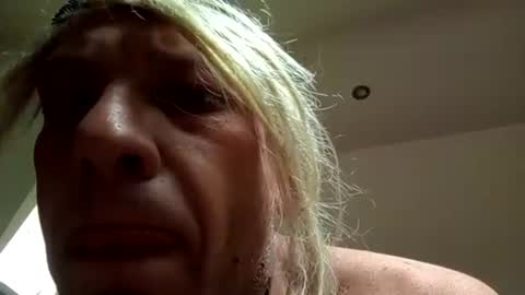Snapshot of malinowy85 chatting on 05/07/26, 11:15 malinowy85 online show from 05/07/26, 11:15