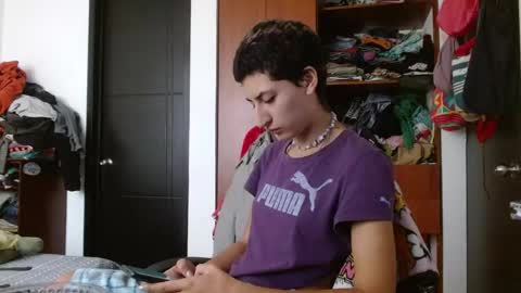 Snapshot of malitamuymal22 chatting on 04/20/26, 04:43 Malita online show from 04/20/26, 04:43