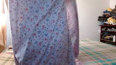 Snapshot of malitamuymal22 chatting on 07/15/26, 02:33 Malita online show from 07/15/26, 02:33