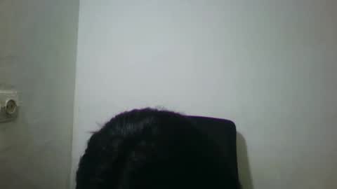 Snapshot of malluna4 chatting on 04/28/26, 04:06 Malluna online show from 04/28/26, 04:06