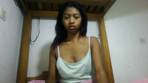 Snapshot of malluna4 chatting on 07/25/26, 08:17 Malluna online show from 07/25/26, 08:17