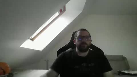 Snapshot of malou2927 chatting on 01/01/25, 08:35 breton online show from 01/01/25, 08:35