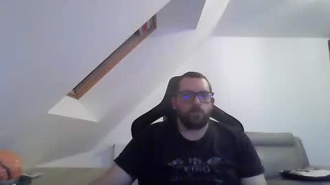 Snapshot of malou2927 chatting on 01/01/25, 05:22 breton online show from 01/01/25, 05:22