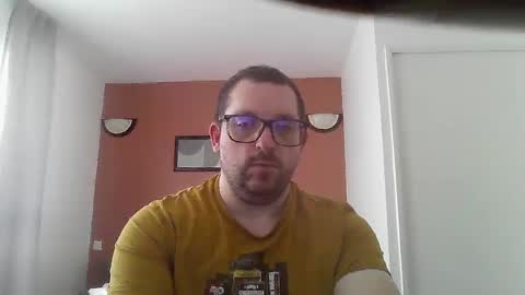 Snapshot of malou2927 chatting on 01/11/25, 09:47 breton online show from 01/11/25, 09:47