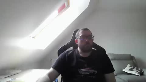 Snapshot of malou2927 chatting on 02/23/25, 12:16 breton online show from 02/23/25, 12:16