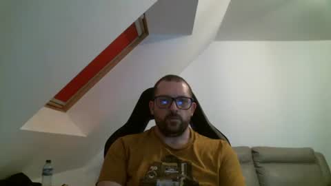 Snapshot of malou2927 chatting on 05/03/26, 08:37 breton online show from 05/03/26, 08:37