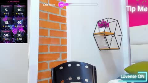 Snapshot of malu_horny_69 chatting on 01/08/25, 07:56 Melanie online show from 01/08/25, 07:56