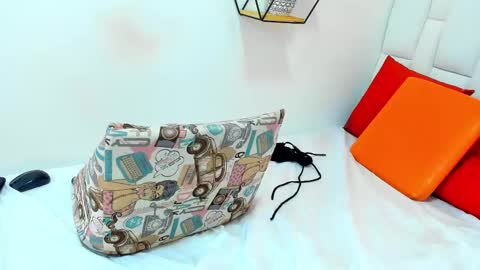 Snapshot of malu_hot69 chatting on 03/07/25, 05:38 Malu online show from 03/07/25, 05:38