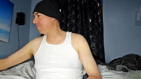 Snapshot of maluma1981 chatting on 02/08/26, 05:11 maluma1981 online show from 02/08/26, 05:11