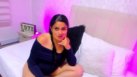 Milu online show from 04/22/26, 04:04