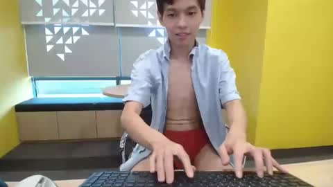 Snapshot of mamagaga19 chatting on 07/19/26, 06:06 Andrew Ooi online show from 07/19/26, 06:06