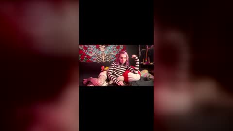 MamaShroomz online show from 03/01/26, 06:21