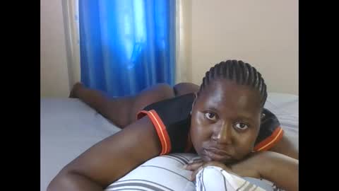 mamasita2023 online show from 02/08/25, 12:06