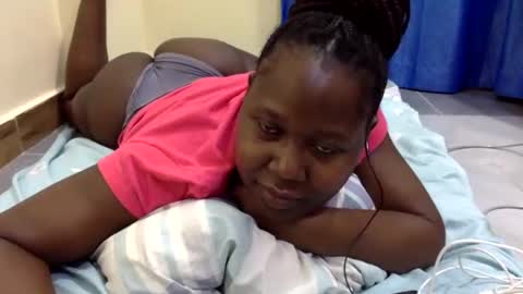 mamasita2023 online show from 12/16/25, 06:13