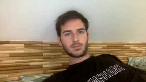 Snapshot of mamattv chatting on 10/25/25, 08:22 mamattv online show from 10/25/25, 08:22