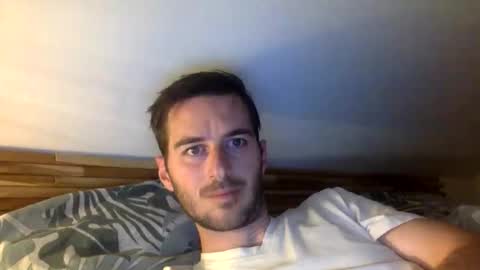 Snapshot of mamattv chatting on 11/06/25, 09:05 mamattv online show from 11/06/25, 09:05