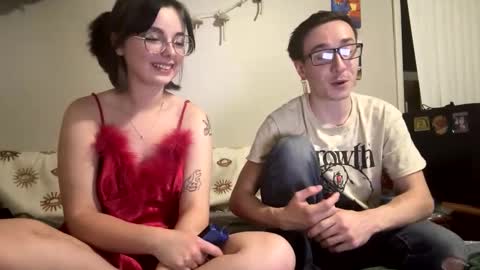 Snapshot of mamiclouds chatting on 02/28/25, 03:48 MamiCloudz online show from 02/28/25, 03:48