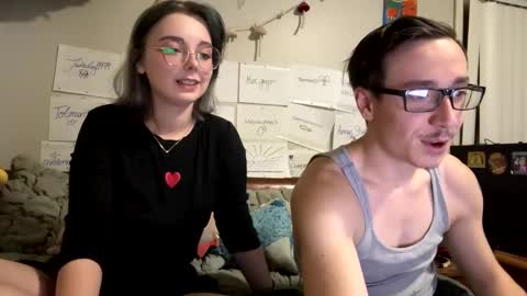 Snapshot of mamiclouds chatting on 03/10/25, 01:34 MamiCloudz online show from 03/10/25, 01:34