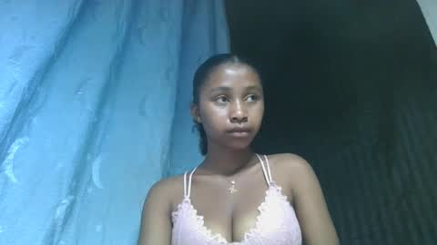 Snapshot of mamieriela chatting on 04/11/26, 01:26 mamieriela online show from 04/11/26, 01:26