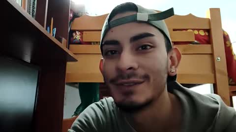 Mickey online show from 12/17/25, 09:32