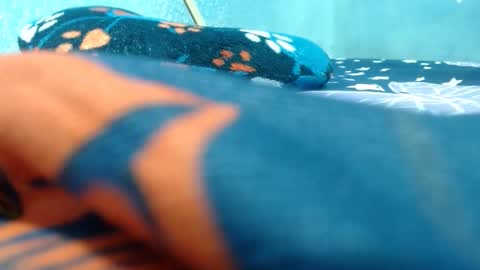 Snapshot of mamy02 chatting on 02/20/25, 02:07 cristal online show from 02/20/25, 02:07