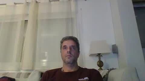 man211172 online show from 12/08/24, 05:11