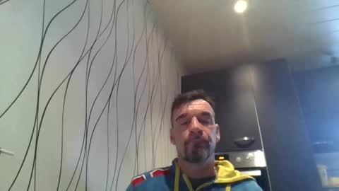 man_from_geaven online show from 02/18/25, 11:33