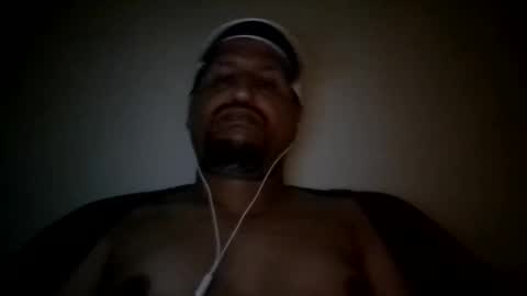 Snapshot of man_new chatting on 03/02/25, 10:38 Man new online show from 03/02/25, 10:38