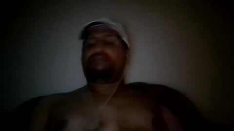 Snapshot of man_new chatting on 03/05/25, 02:25 Man new online show from 03/05/25, 02:25