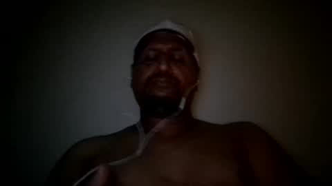 Snapshot of man_new chatting on 09/26/25, 02:48 Man new online show from 09/26/25, 02:48