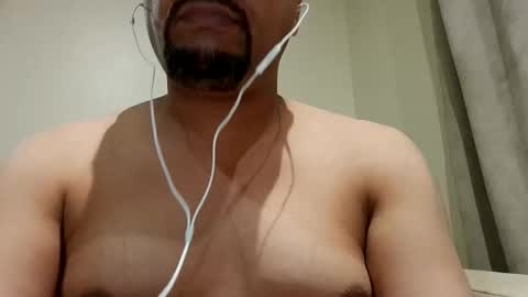 Snapshot of man_new chatting on 10/18/25, 07:20 Man new online show from 10/18/25, 07:20