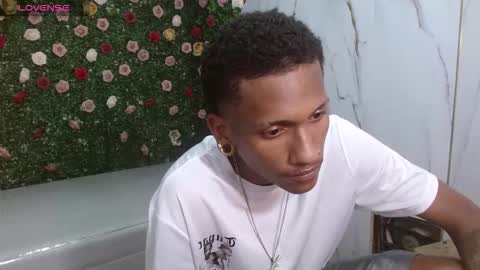 man_san11 online show from 01/12/26, 07:08