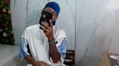 man_san11 online show from 01/17/26, 06:33