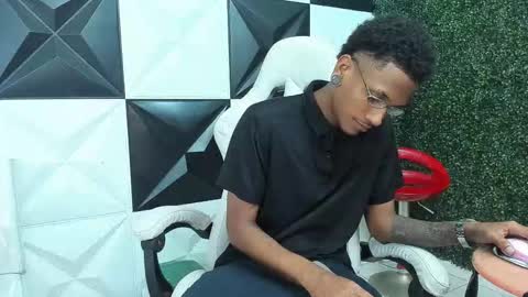 man_san11 online show from 03/02/26, 03:19