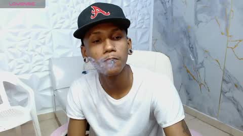 man_sant11 online show from 04/03/26, 02:15