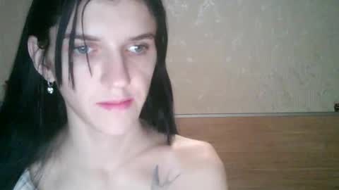 Snapshot of mandari_lukc chatting on 11/21/25, 06:23 Mandari lukc online show from 11/21/25, 06:23